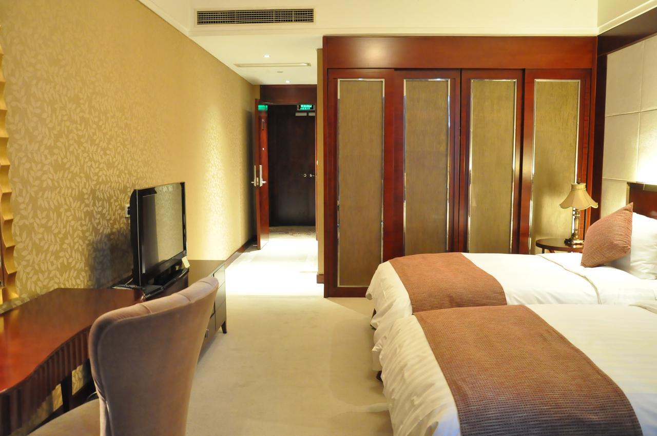 Qingdao Jinshan We+ Holiday Apartment Экстерьер фото